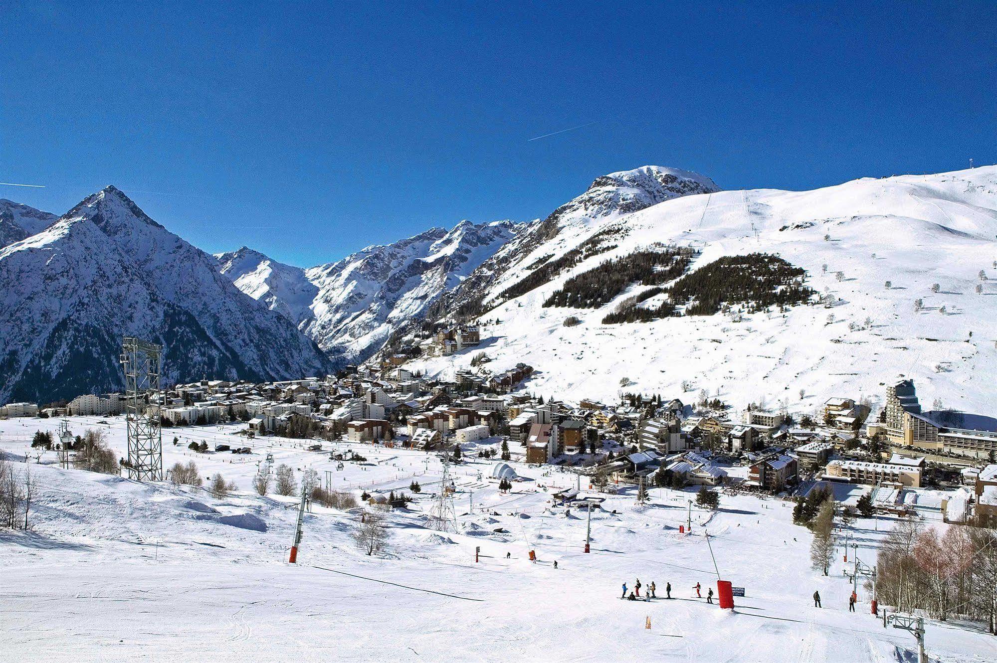 Hotel Les 2 Alpes L'Oree Des Pistes Les Deux Alpes Buitenkant foto